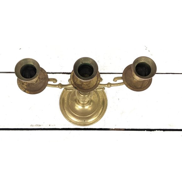 Vintage distressed brass 3 taper candle candelabra - Picture 4 of 6